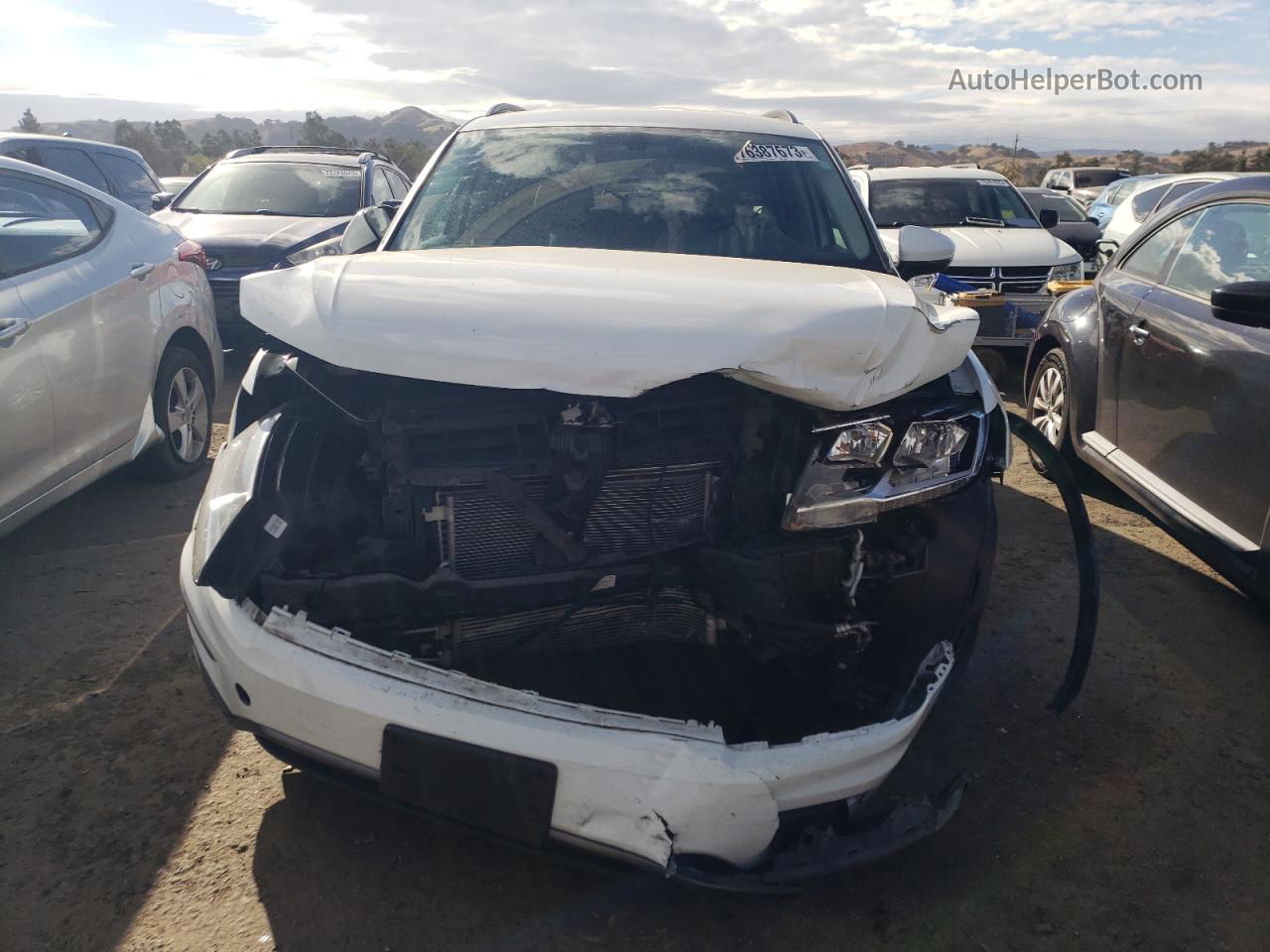 2019 Volkswagen Tiguan Se White vin: 3VV3B7AXXKM074801