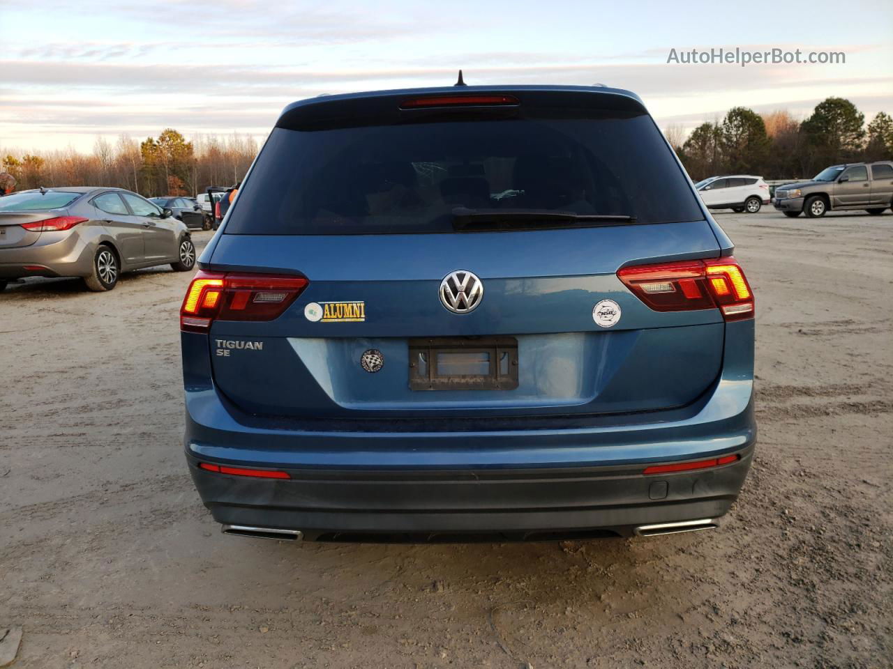 2019 Volkswagen Tiguan Se Blue vin: 3VV3B7AXXKM139758