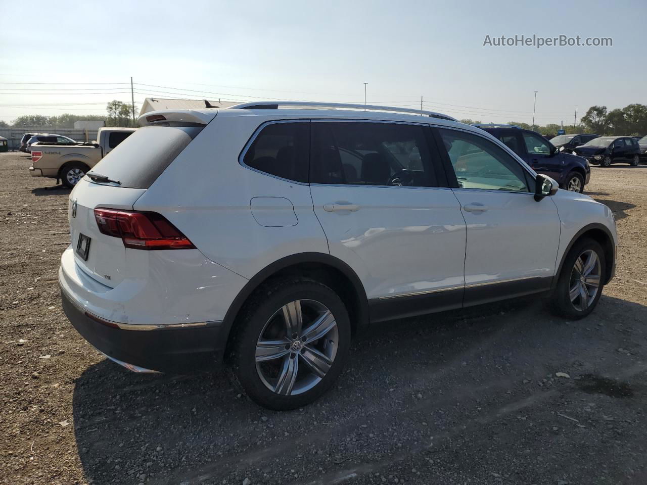 2018 Volkswagen Tiguan Sel Premium White vin: 3VV5B7AX6JM010049