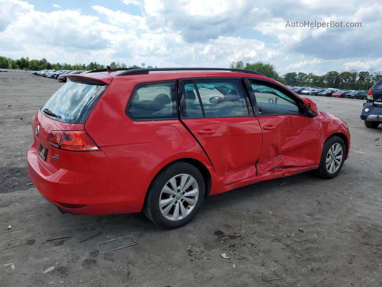 2017 Volkswagen Golf Sportwagen S Red vin: 3VW017AU4HM537953