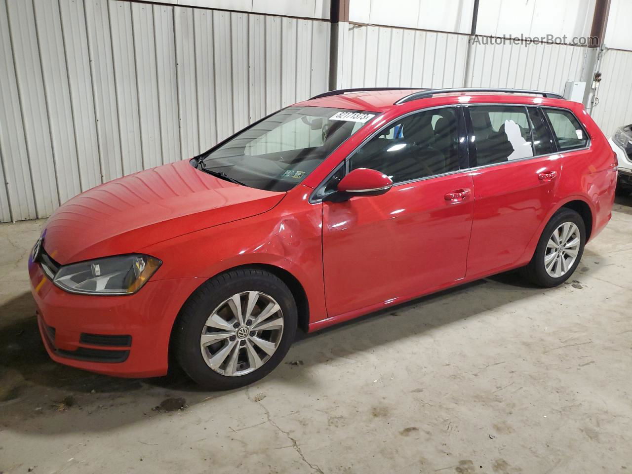 2017 Volkswagen Golf Sportwagen S Красный vin: 3VW017AUXHM532742