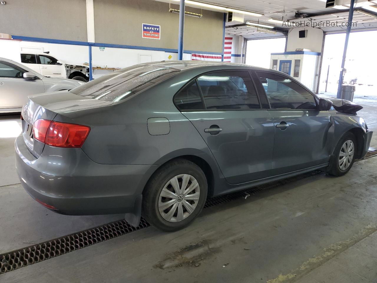 2013 Volkswagen Jetta Base Gray vin: 3VW1K7AJ7DM283382