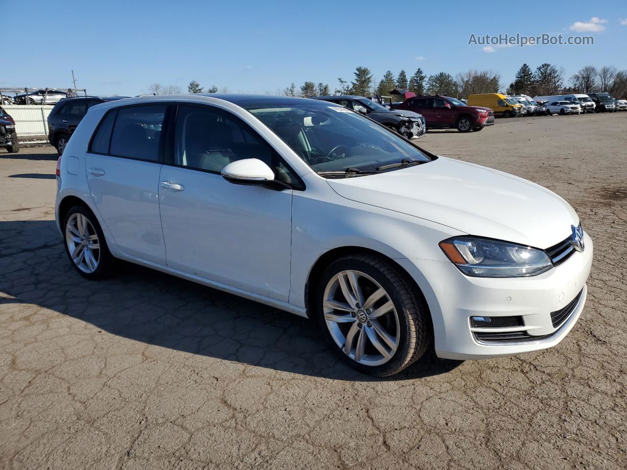 2015 Volkswagen Golf  White vin: 3VW217AU3FM104291