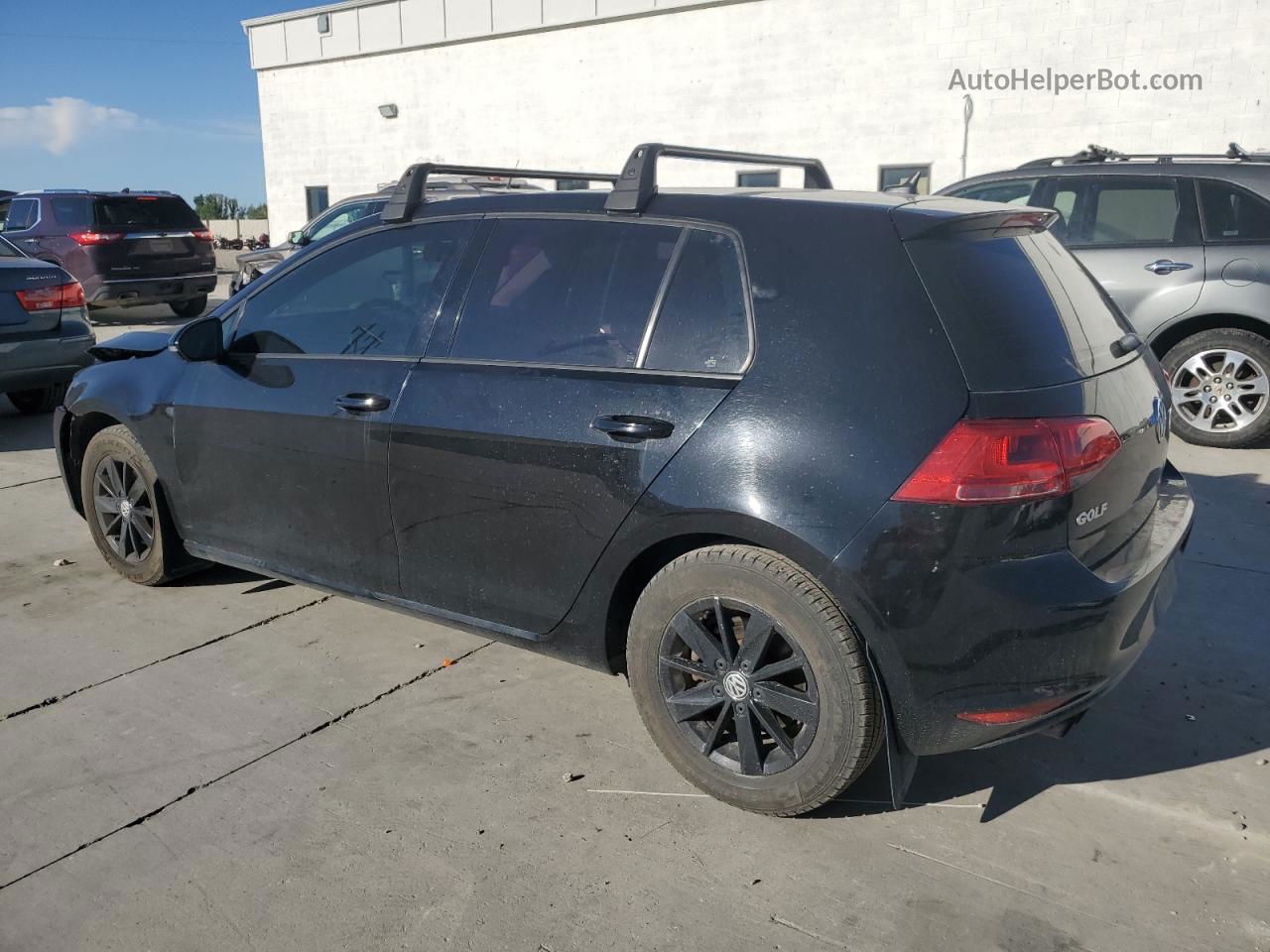 2015 Volkswagen Golf  Черный vin: 3VW217AU4FM013224