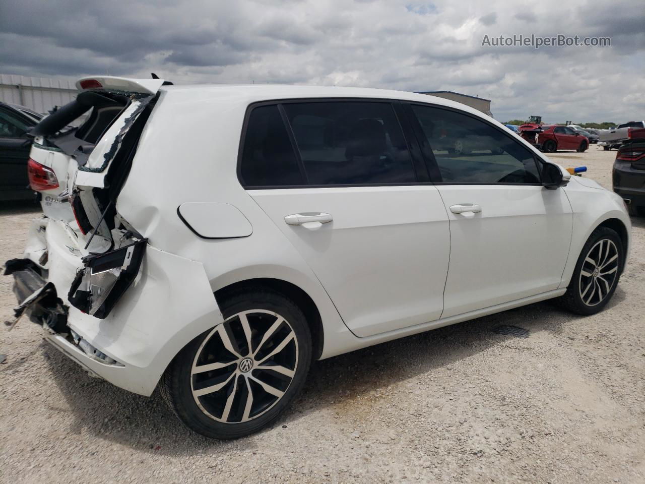 2017 Volkswagen Golf S White vin: 3VW217AU6HM017360