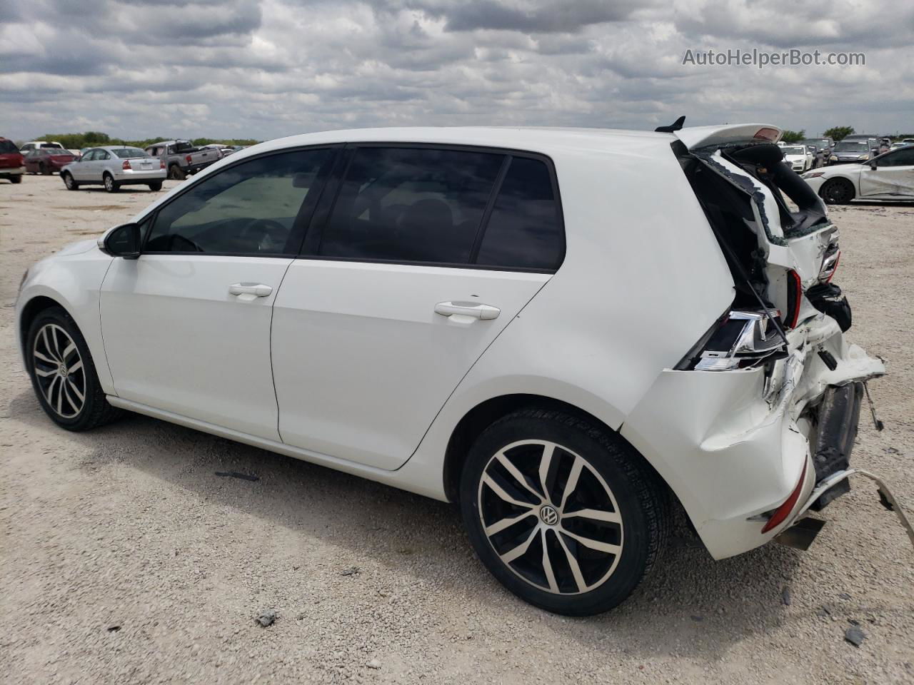 2017 Volkswagen Golf S White vin: 3VW217AU6HM017360