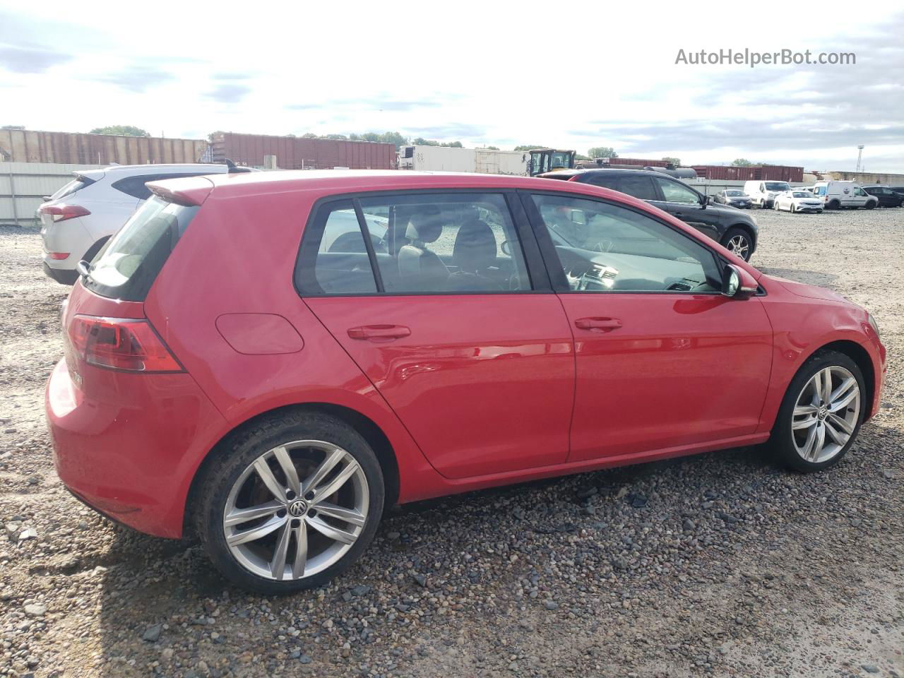 2015 Volkswagen Golf  Red vin: 3VW217AU7FM014206