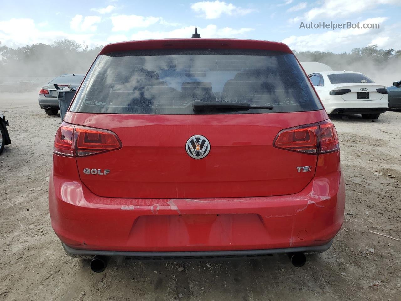 2015 Volkswagen Golf  Красный vin: 3VW217AUXFM035020