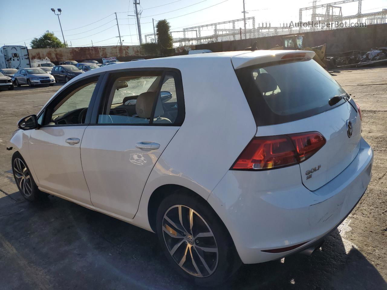 2016 Volkswagen Golf S/se Белый vin: 3VW217AUXGM029719