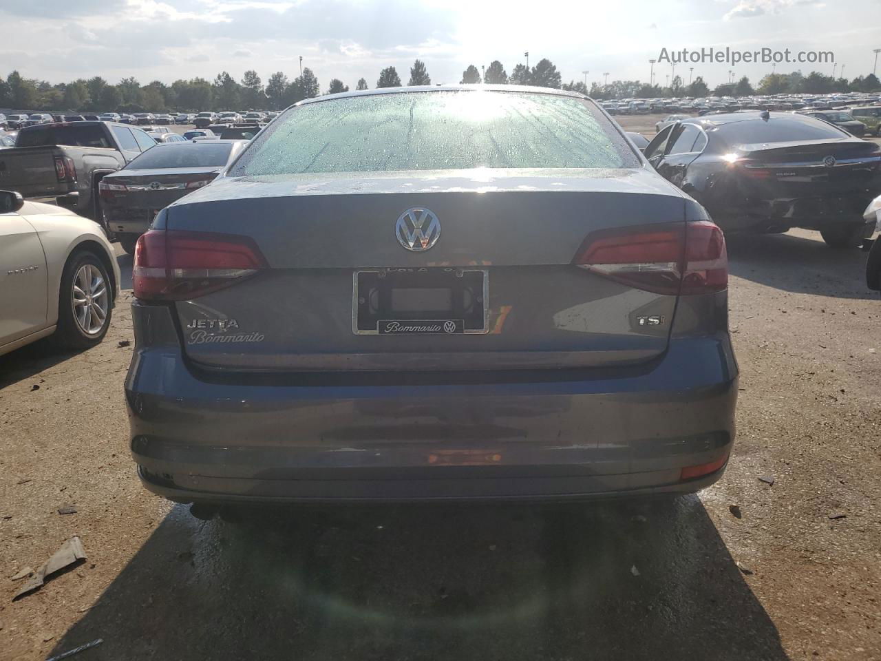 2018 Volkswagen Jetta S Угольный vin: 3VW2B7AJ1JM228166