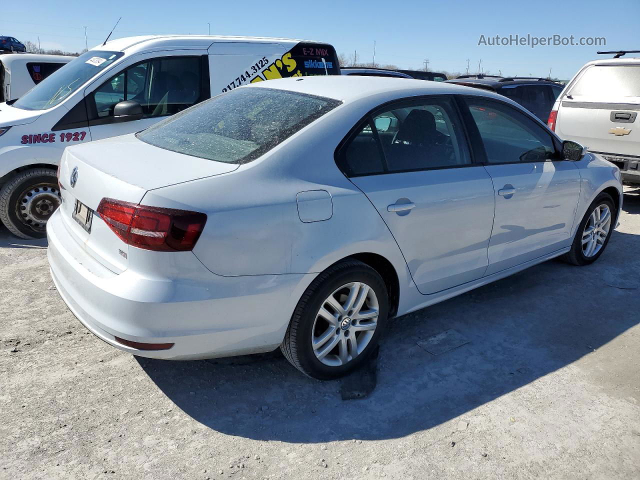 2018 Volkswagen Jetta S Silver vin: 3VW2B7AJ1JM258381