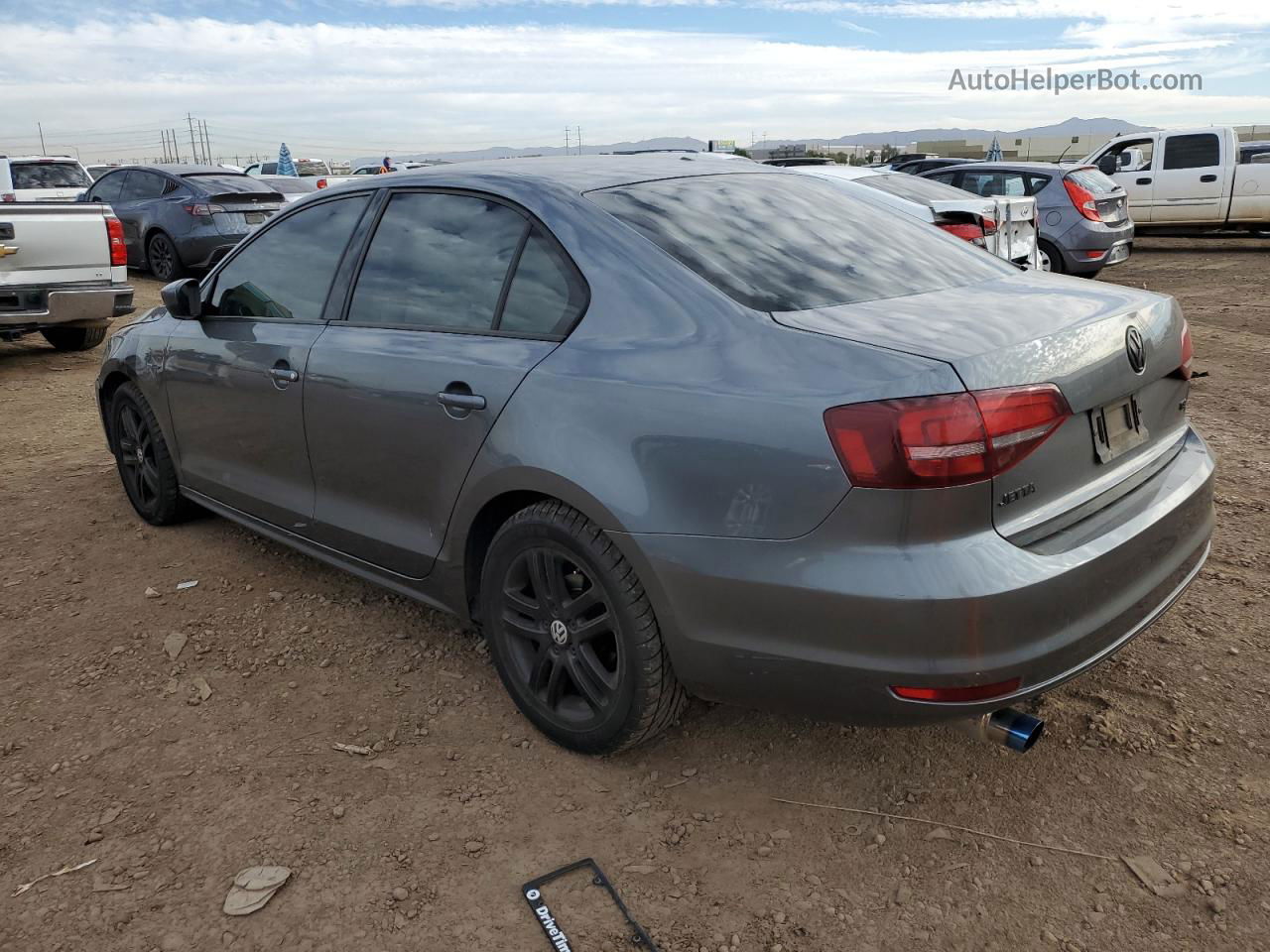 2018 Volkswagen Jetta S Gray vin: 3VW2B7AJ3JM233207