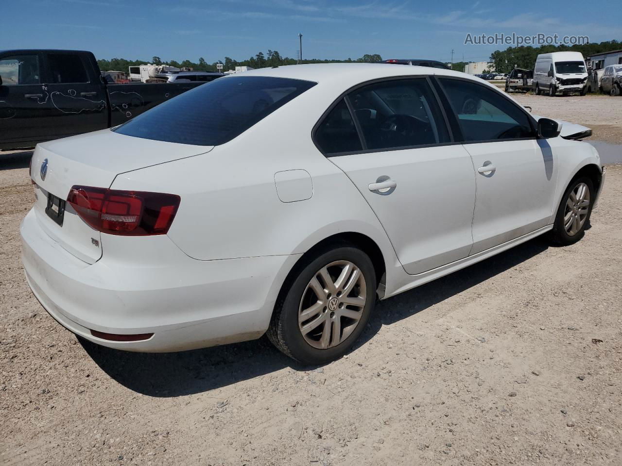 2018 Volkswagen Jetta S White vin: 3VW2B7AJ6JM252396