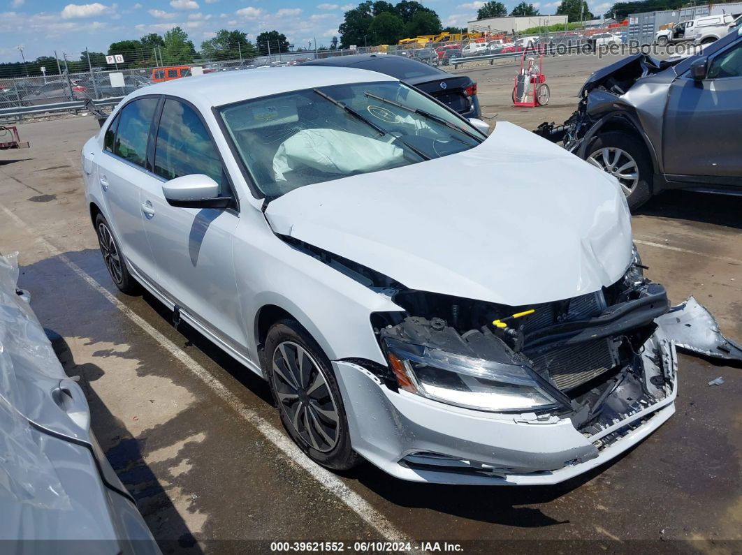 2017 Volkswagen Jetta 1.4t S White vin: 3VW2B7AJXHM243324