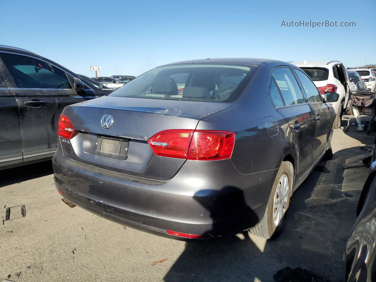 2011 Volkswagen Jetta Base Gray vin: 3VW2K7AJ0BM363303