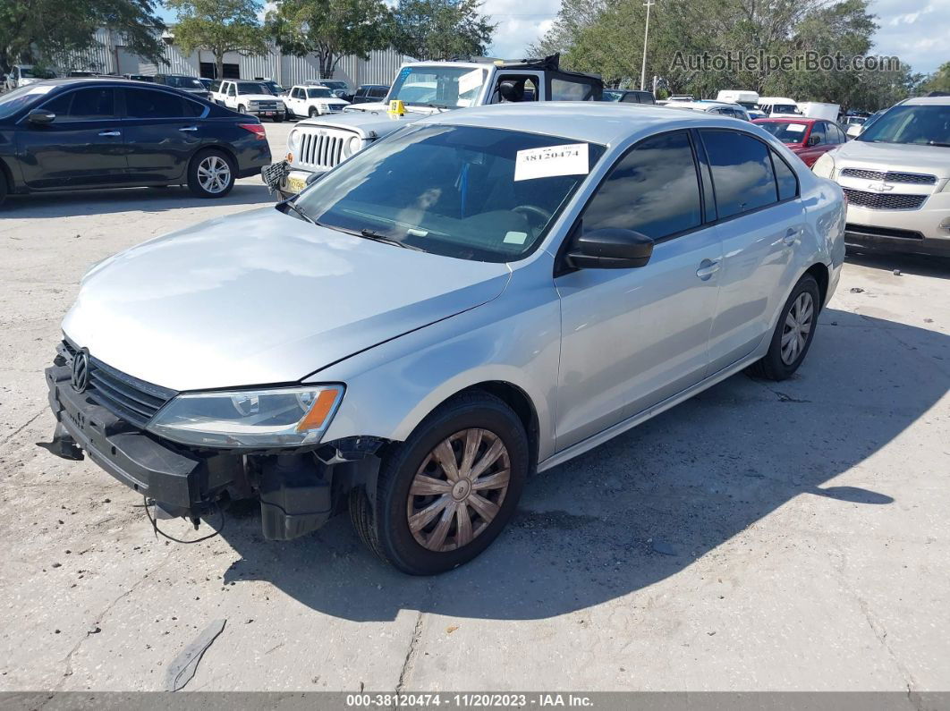 2013 Volkswagen Jetta 2.0l S Silver vin: 3VW2K7AJ0DM355057