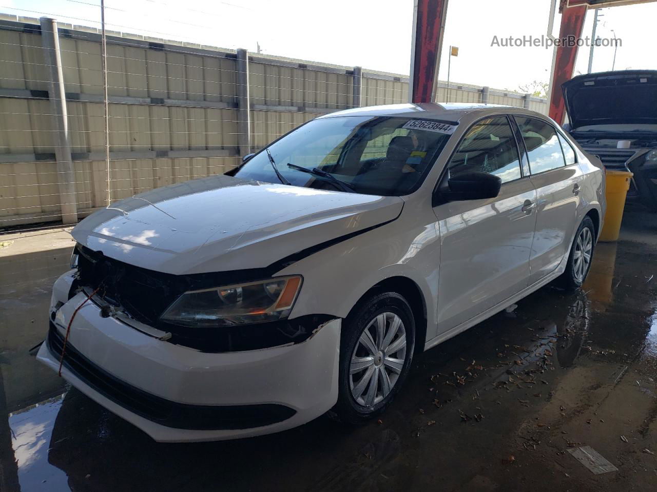 2014 Volkswagen Jetta Base White vin: 3VW2K7AJ1EM227962