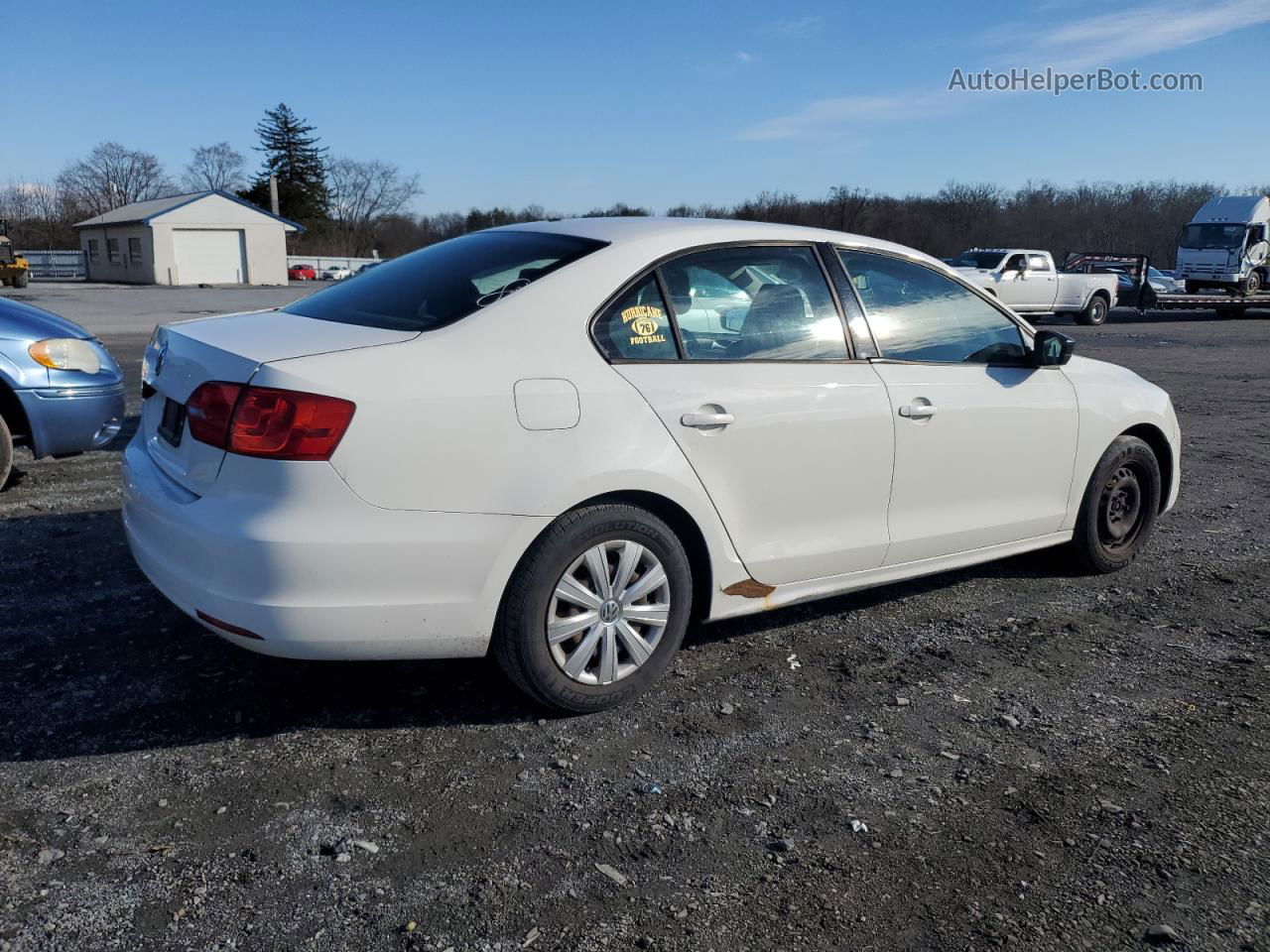 2014 Volkswagen Jetta Base White vin: 3VW2K7AJ1EM375710