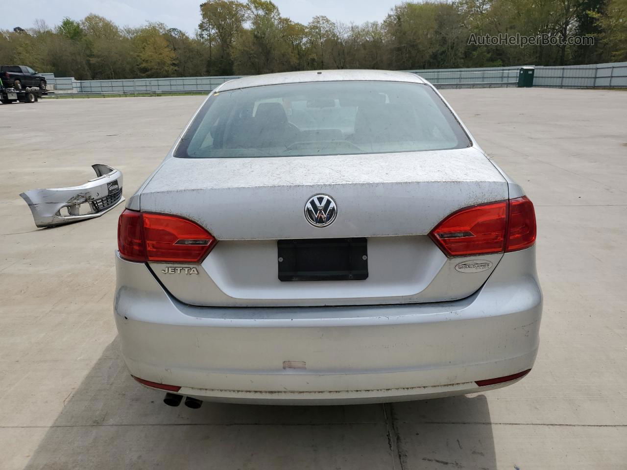 2013 Volkswagen Jetta Base Silver vin: 3VW2K7AJ2DM386522