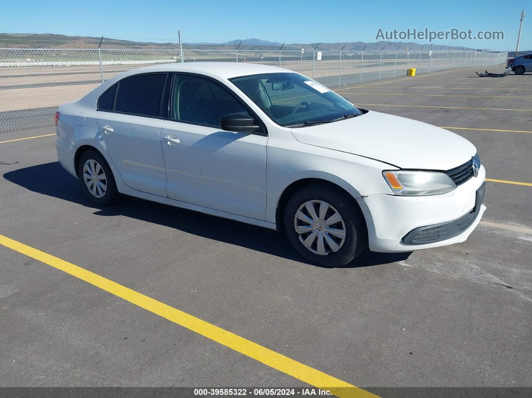 2013 Volkswagen Jetta 2.0l S White vin: 3VW2K7AJ2DM399710