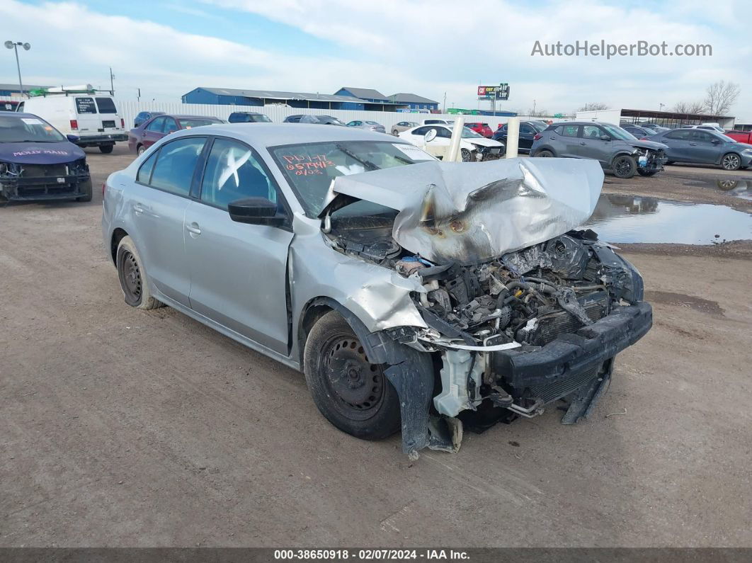 2014 Volkswagen Jetta 2.0l S Silver vin: 3VW2K7AJ2EM304130