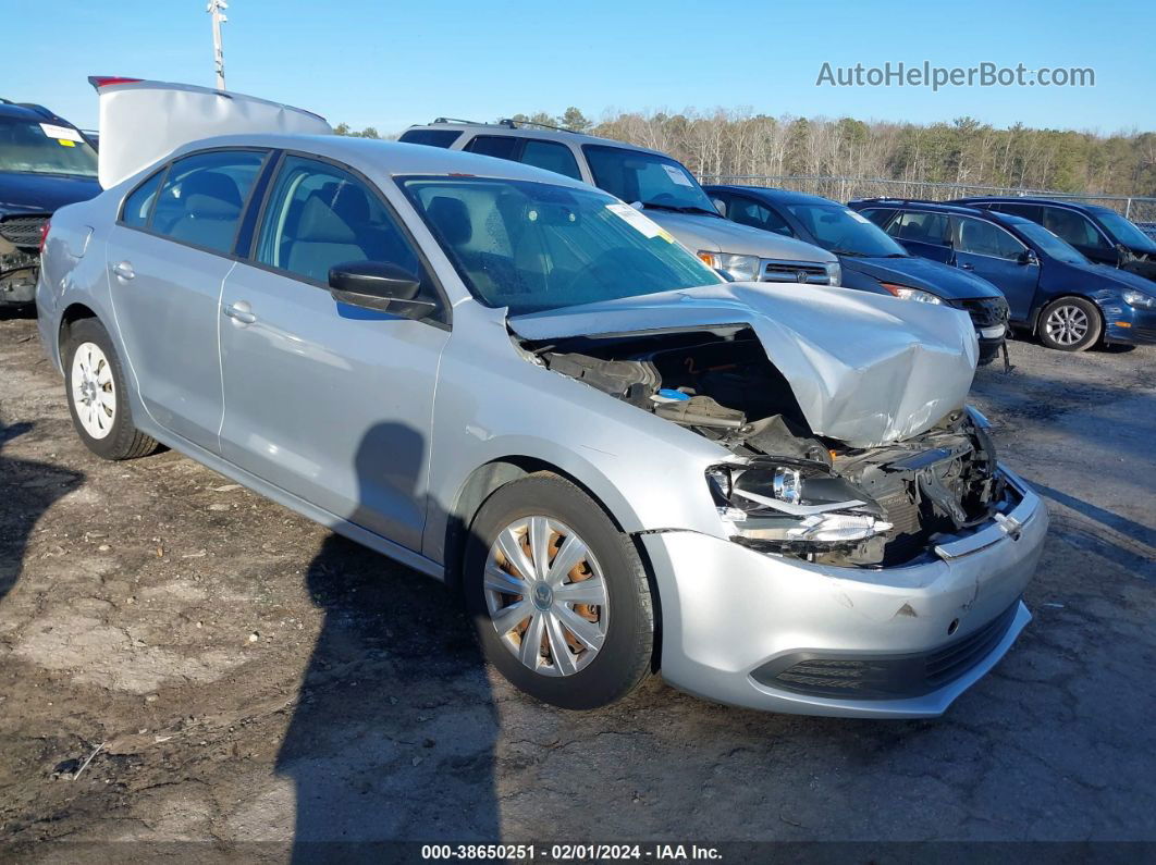 2013 Volkswagen Jetta 2.0l S Silver vin: 3VW2K7AJ3DM350659