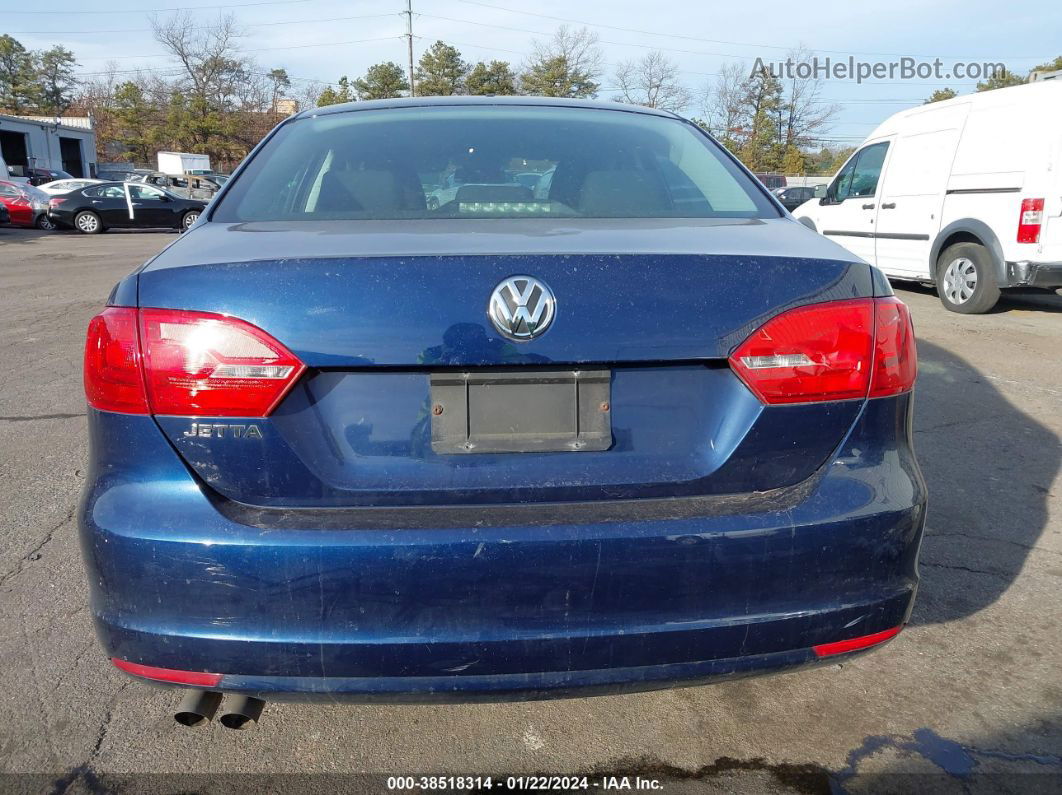 2014 Volkswagen Jetta 2.0l S Blue vin: 3VW2K7AJ3EM375904