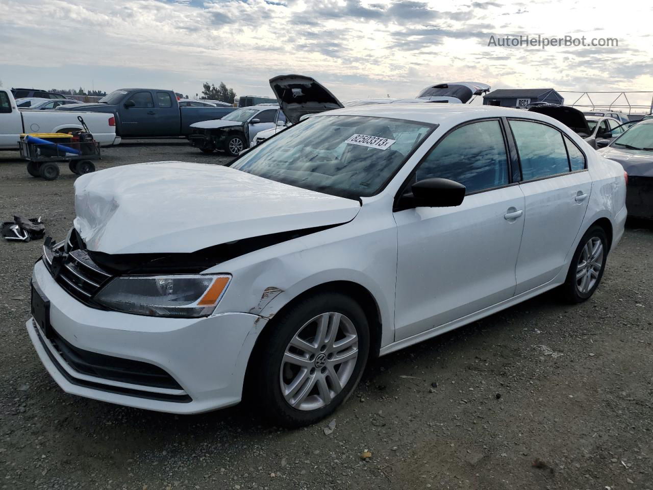 2015 Volkswagen Jetta Base White vin: 3VW2K7AJ3FM354553