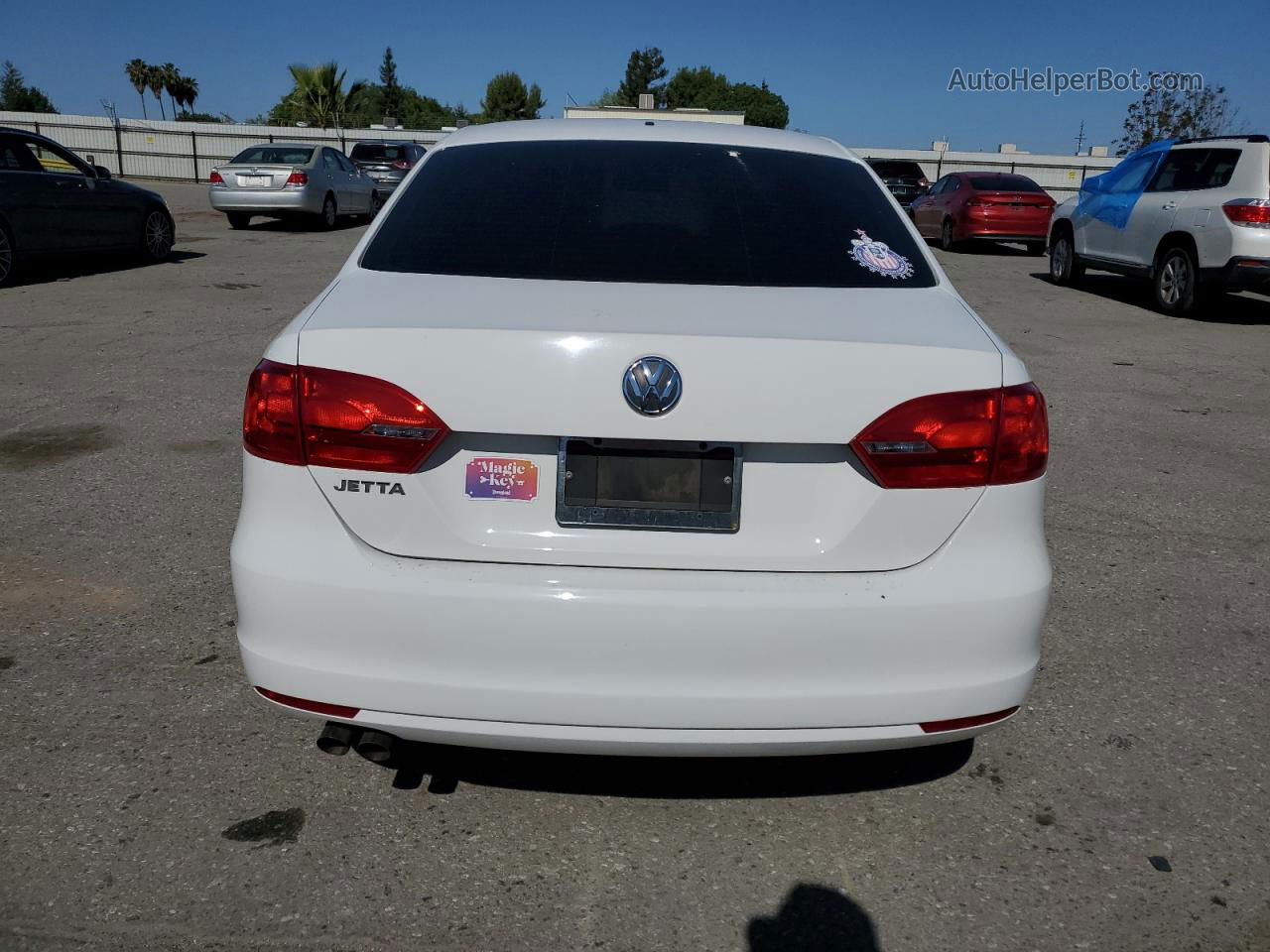 2013 Volkswagen Jetta Base White vin: 3VW2K7AJ6DM437374