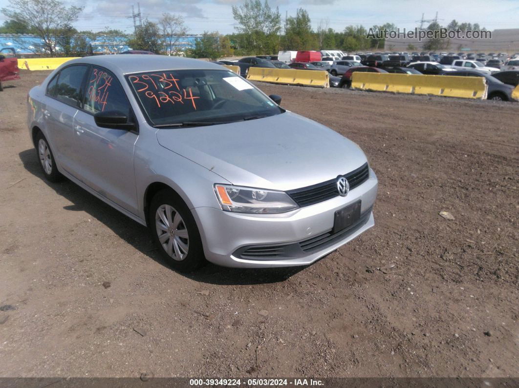 2014 Volkswagen Jetta 2.0l S Серебряный vin: 3VW2K7AJ6EM229173