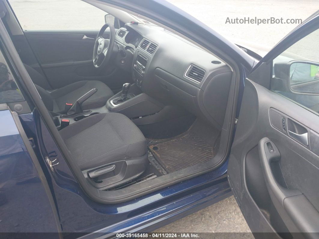 2013 Volkswagen Jetta 2.0l S Синий vin: 3VW2K7AJ7DM385057