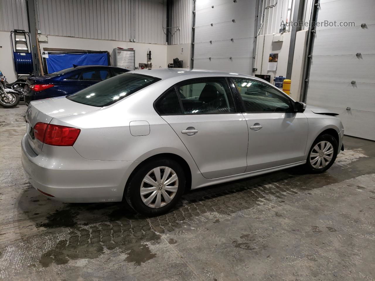 2014 Volkswagen Jetta Base Silver vin: 3VW2K7AJ7EM256026