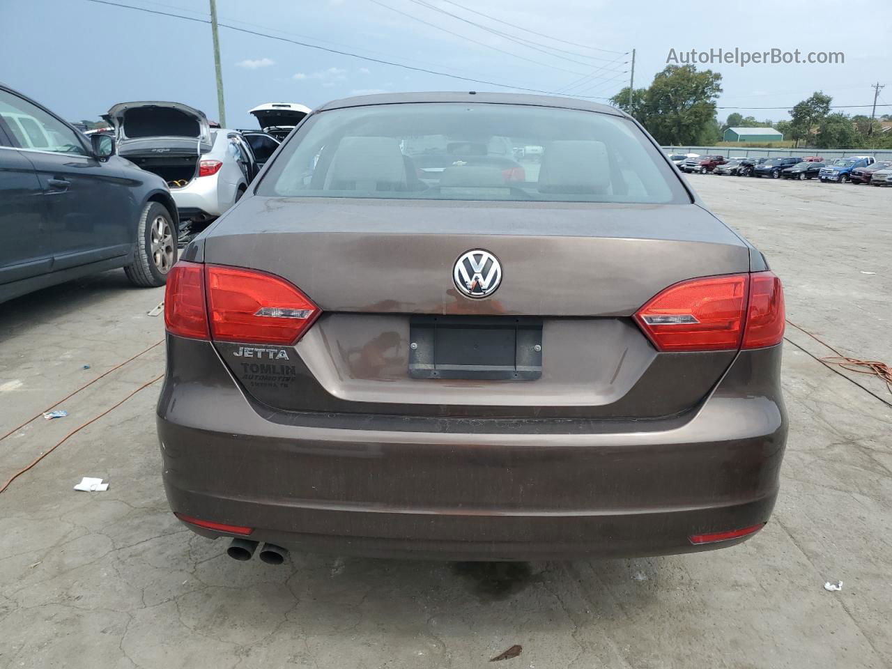 2011 Volkswagen Jetta Base Brown vin: 3VW2K7AJ8BM075058