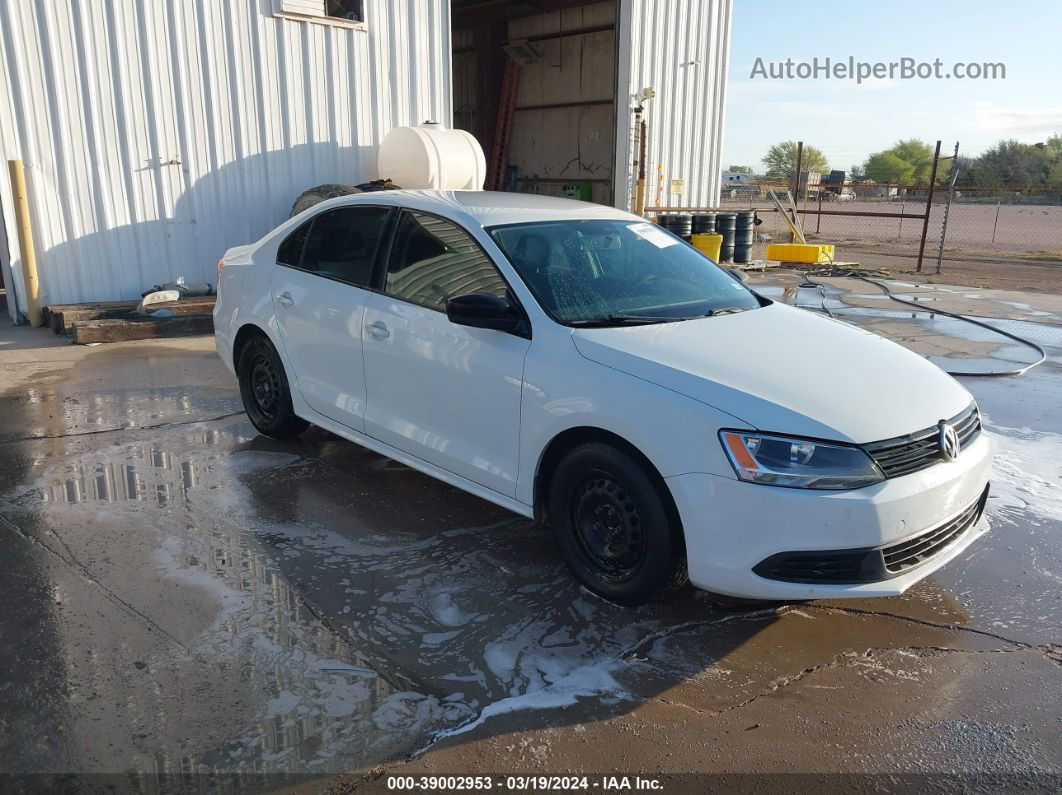 2014 Volkswagen Jetta 2.0l S White vin: 3VW2K7AJ8EM275491