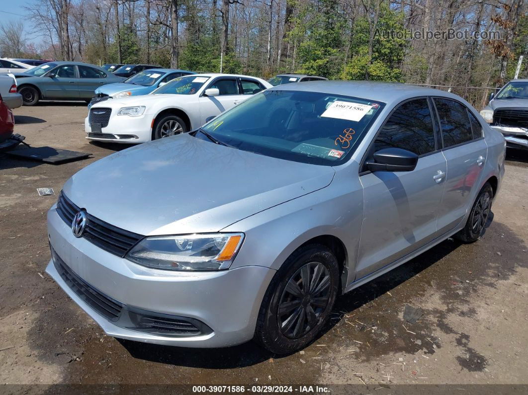 2014 Volkswagen Jetta 2.0l S Silver vin: 3VW2K7AJ9EM212786