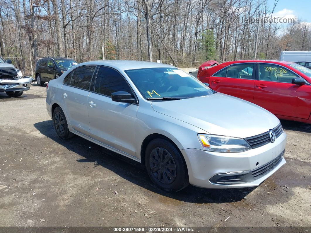 2014 Volkswagen Jetta 2.0l S Silver vin: 3VW2K7AJ9EM212786