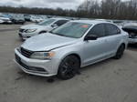 2015 Volkswagen Jetta Base Серебряный vin: 3VW2K7AJ9FM204852