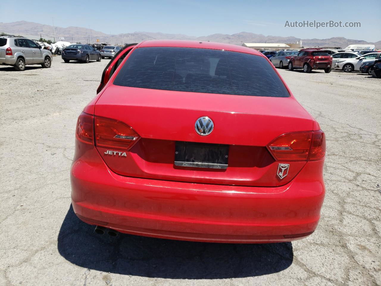 2013 Volkswagen Jetta Base Red vin: 3VW2K7AJXDM437569