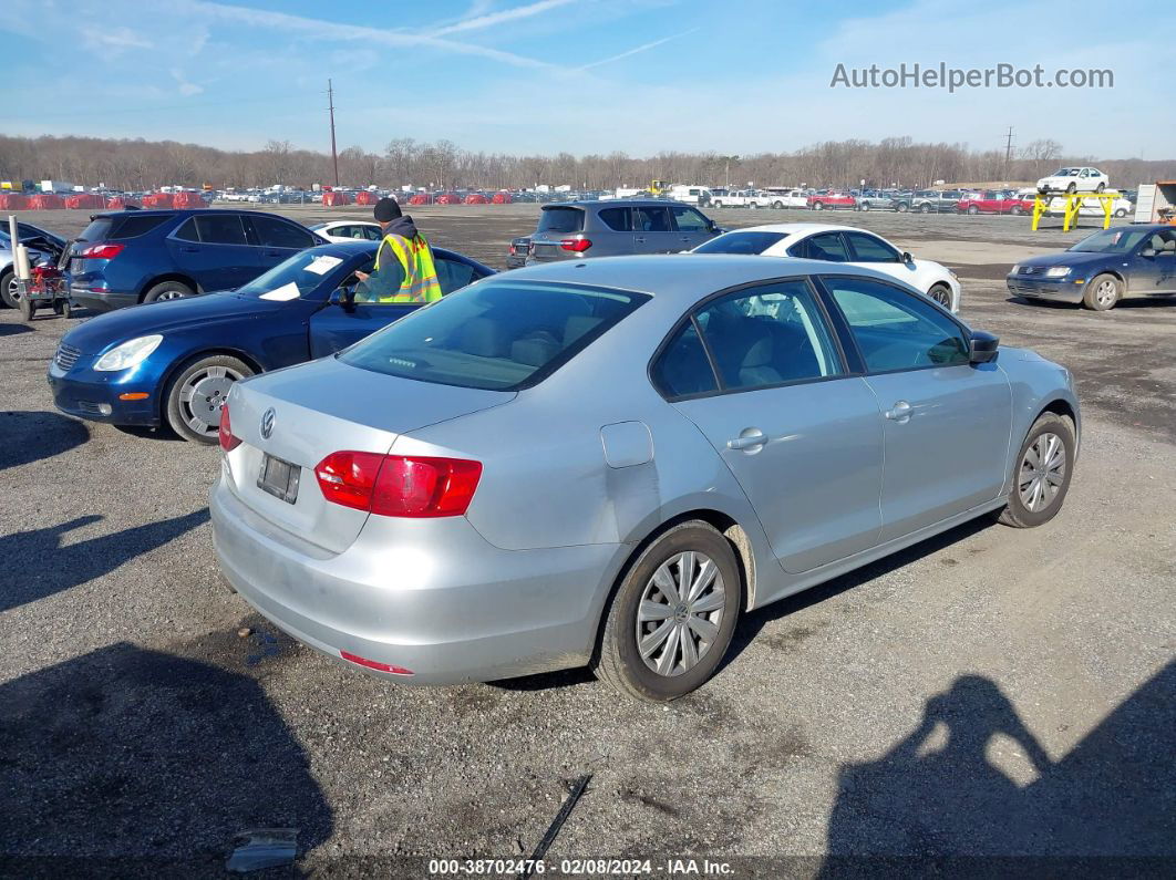 2014 Volkswagen Jetta 2.0l S Silver vin: 3VW2K7AJXEM392201