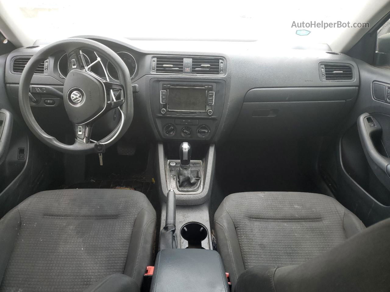 2015 Volkswagen Jetta Base Белый vin: 3VW2K7AJXFM350791