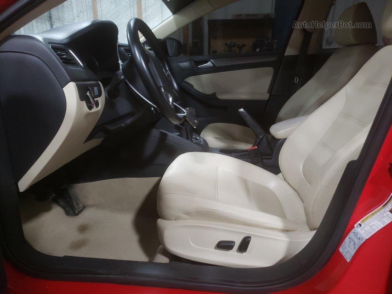 2014 Volkswagen Jetta Tdi Красный vin: 3VW3L7AJ5EM395430
