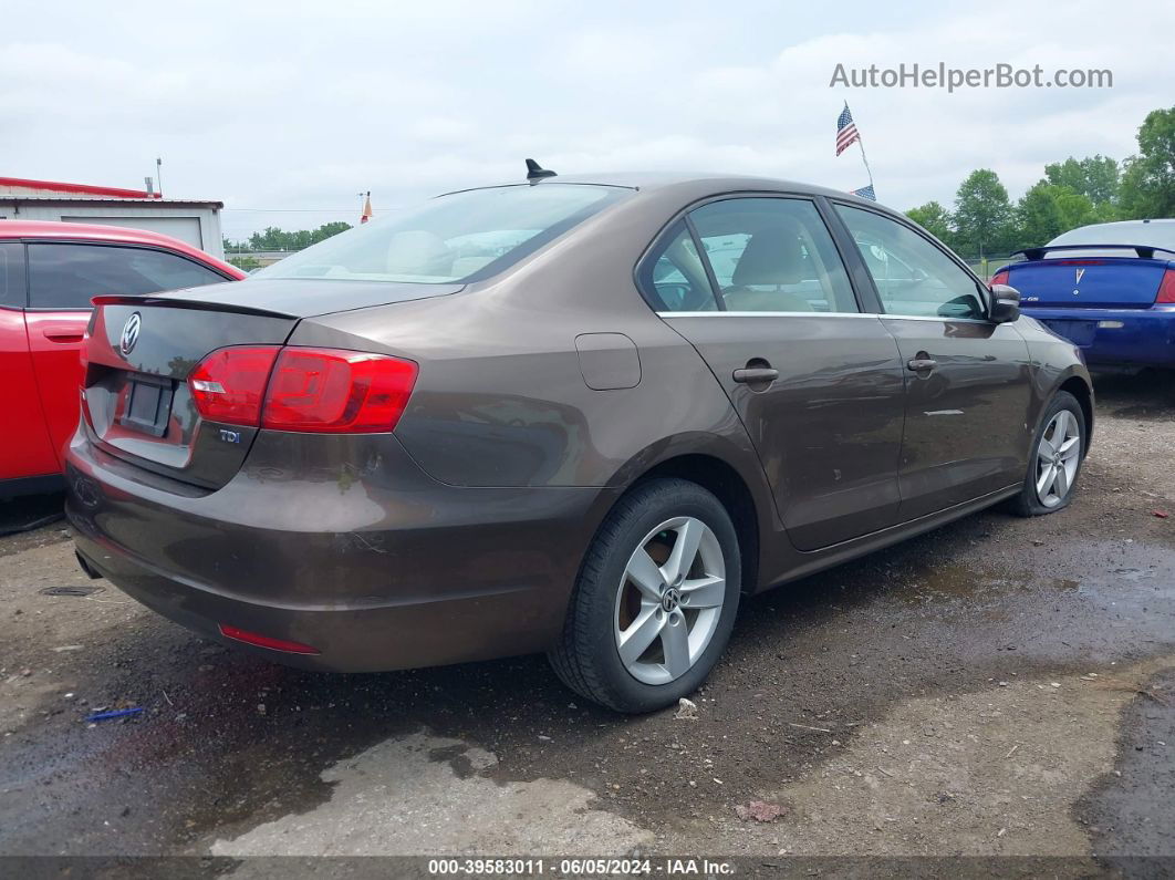 2011 Volkswagen Jetta 2.0l Tdi Brown vin: 3VW3L7AJ8BM131971