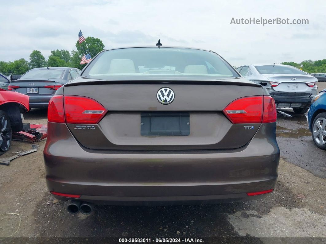 2011 Volkswagen Jetta 2.0l Tdi Brown vin: 3VW3L7AJ8BM131971