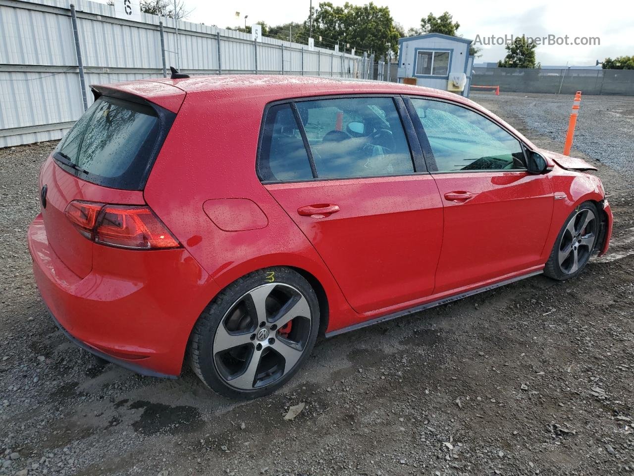 2015 Volkswagen Gti  Красный vin: 3VW447AU2FM104055