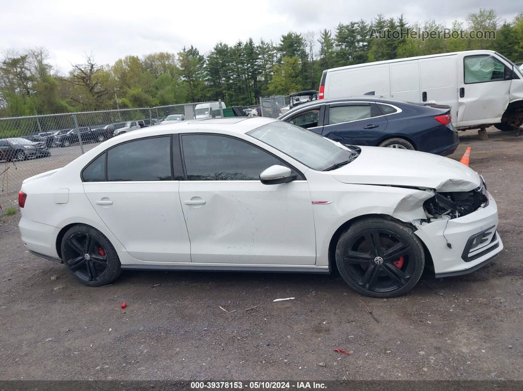 2016 Volkswagen Jetta 2.0t Gli Se White vin: 3VW4S7AJ6GM246115