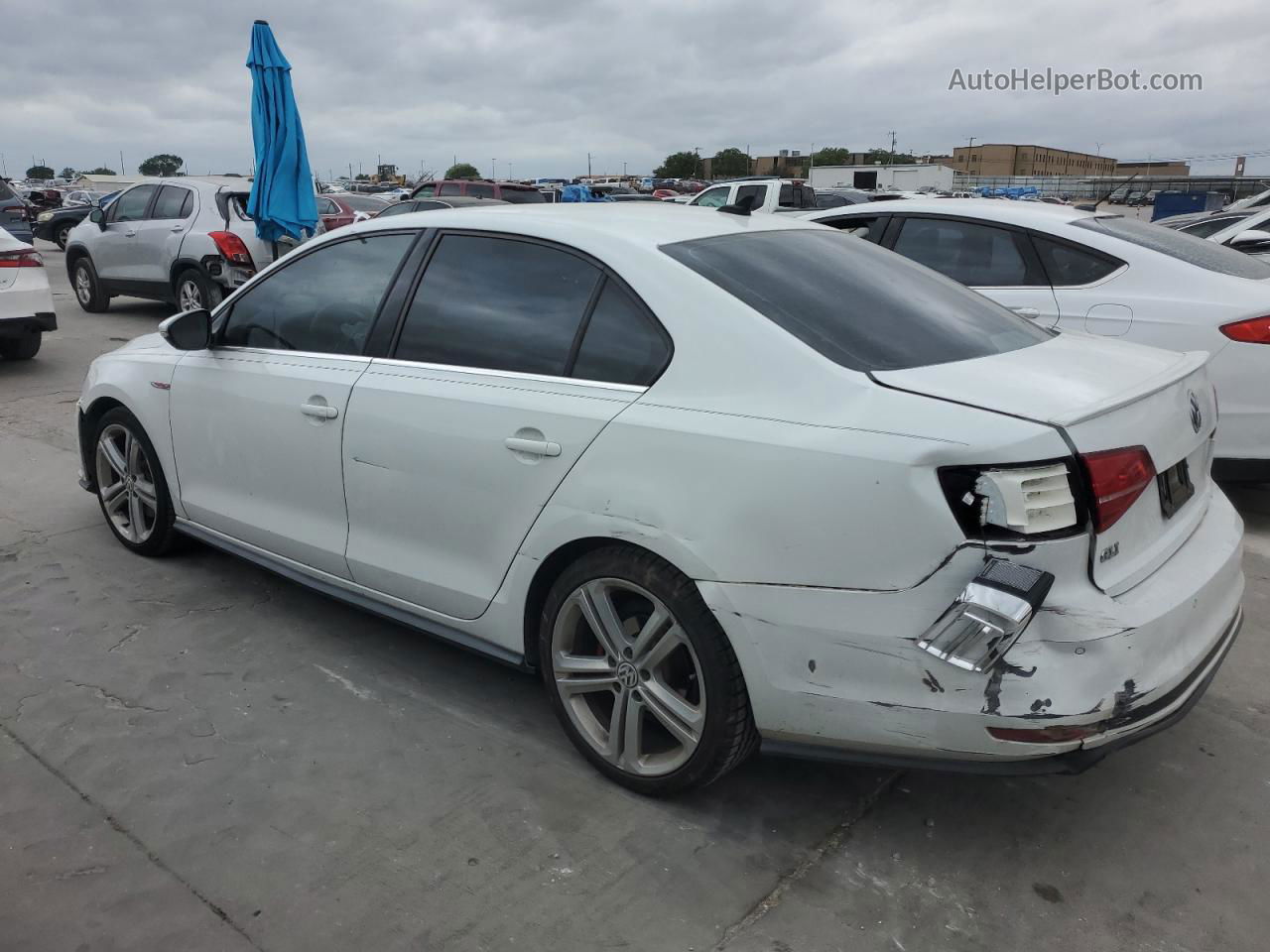 2017 Volkswagen Jetta Gli White vin: 3VW4T7AJ1HM349313