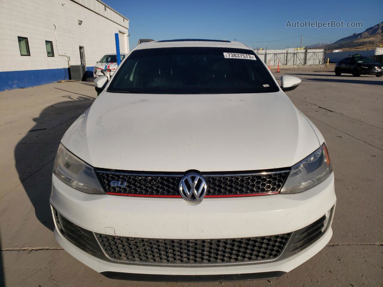 2014 Volkswagen Jetta Gli White vin: 3VW4T7AJ3EM292172