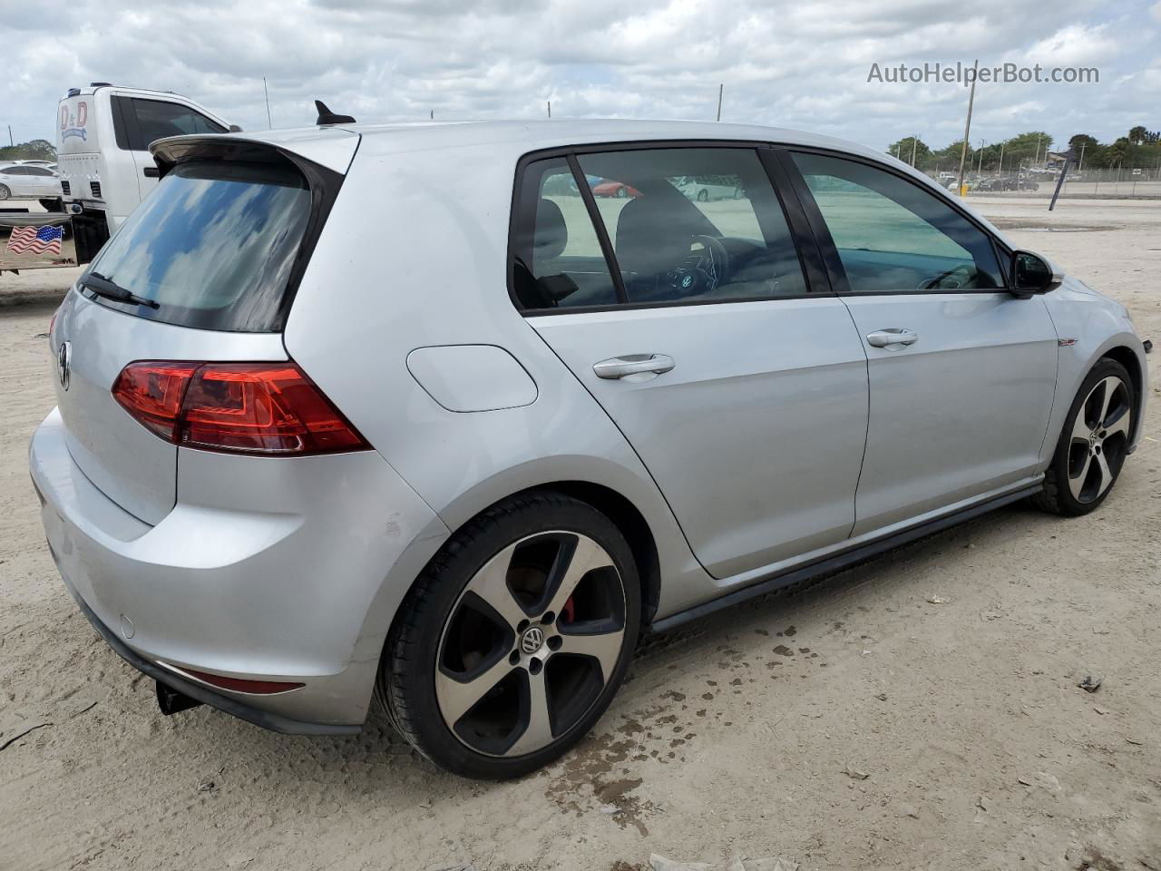 2015 Volkswagen Gti  Silver vin: 3VW4T7AU7FM078426