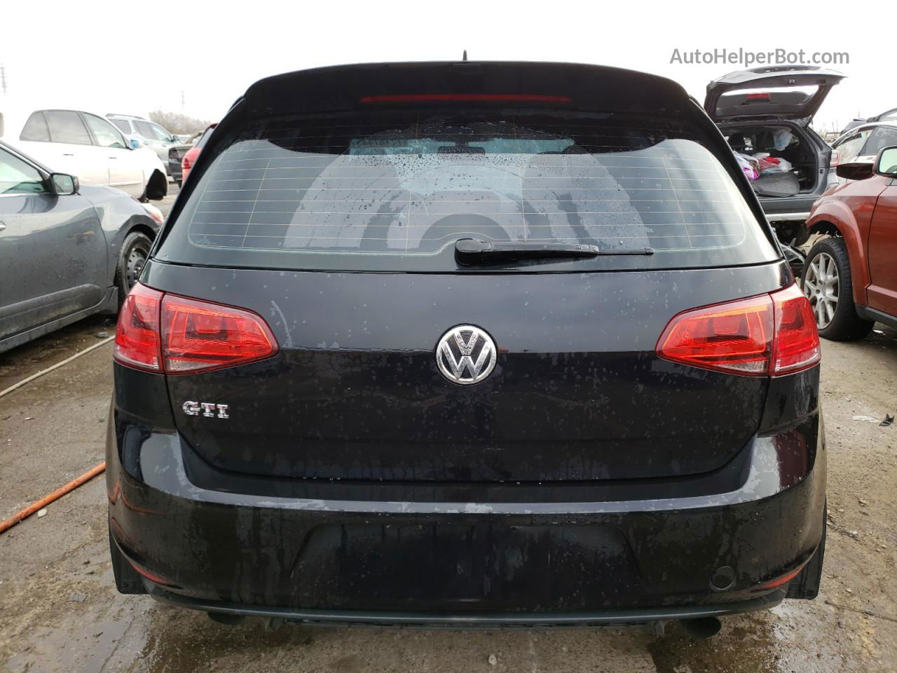 2015 Volkswagen Gti  Черный vin: 3VW4T7AUXFM038311