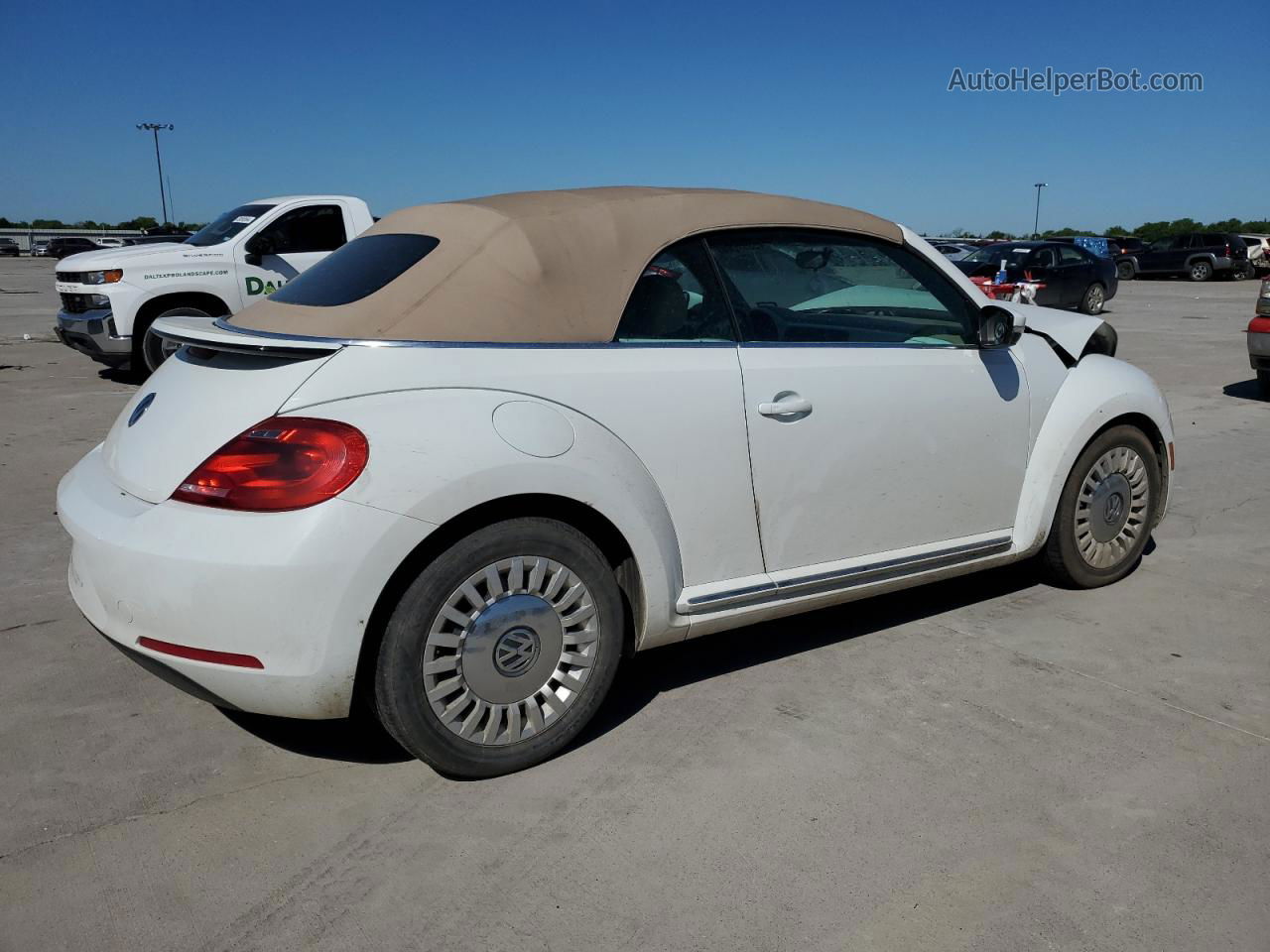 2014 Volkswagen Beetle  White vin: 3VW507AT1EM823416